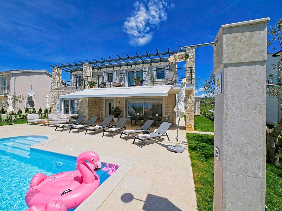 Villa Flamingo Kaštelir Exteriör bild