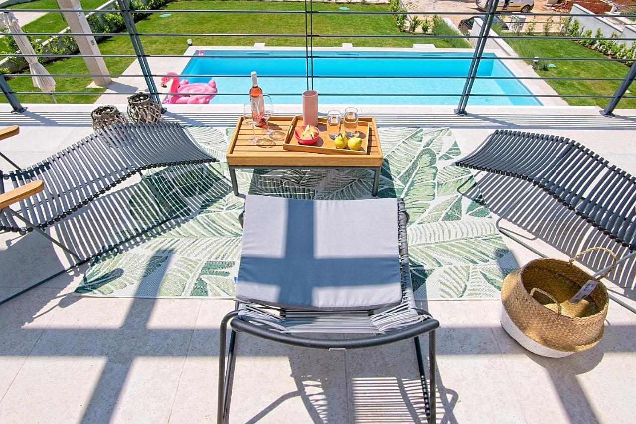 Villa Flamingo Kaštelir Exteriör bild