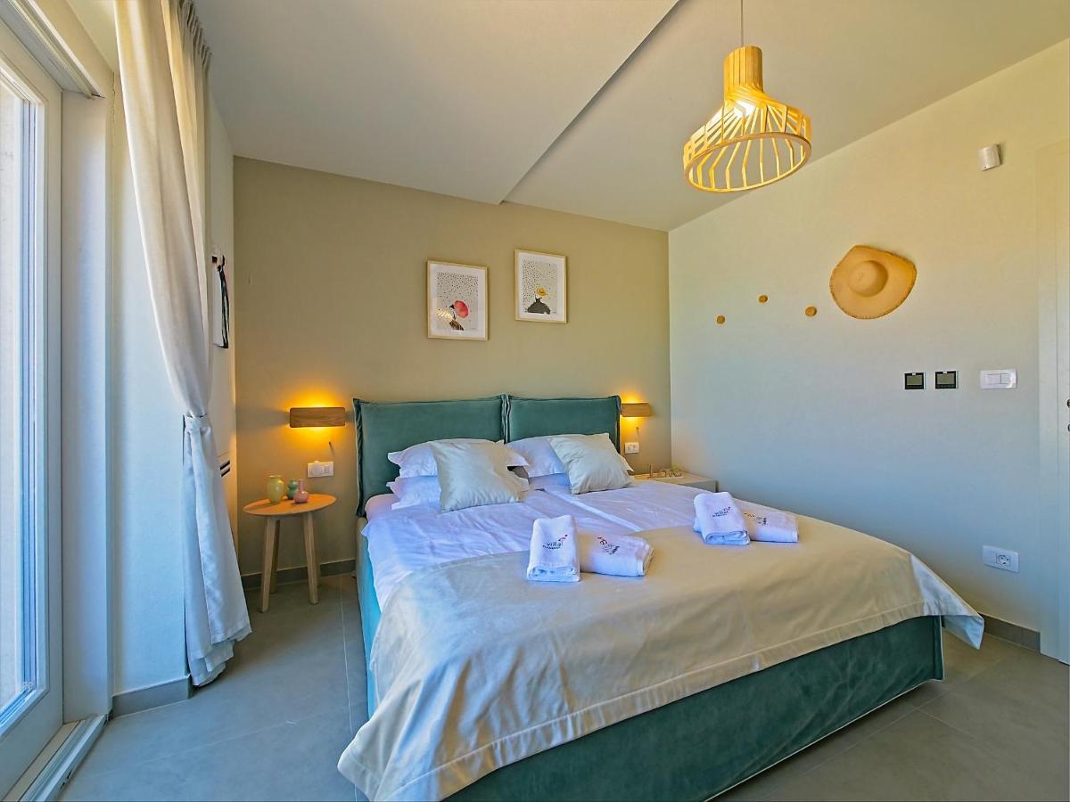 Villa Flamingo Kaštelir Exteriör bild
