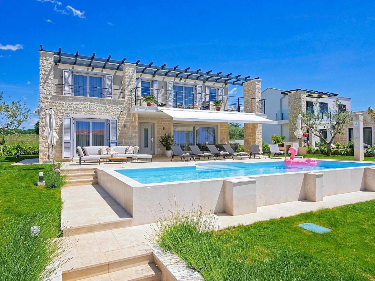 Villa Flamingo Kaštelir Exteriör bild