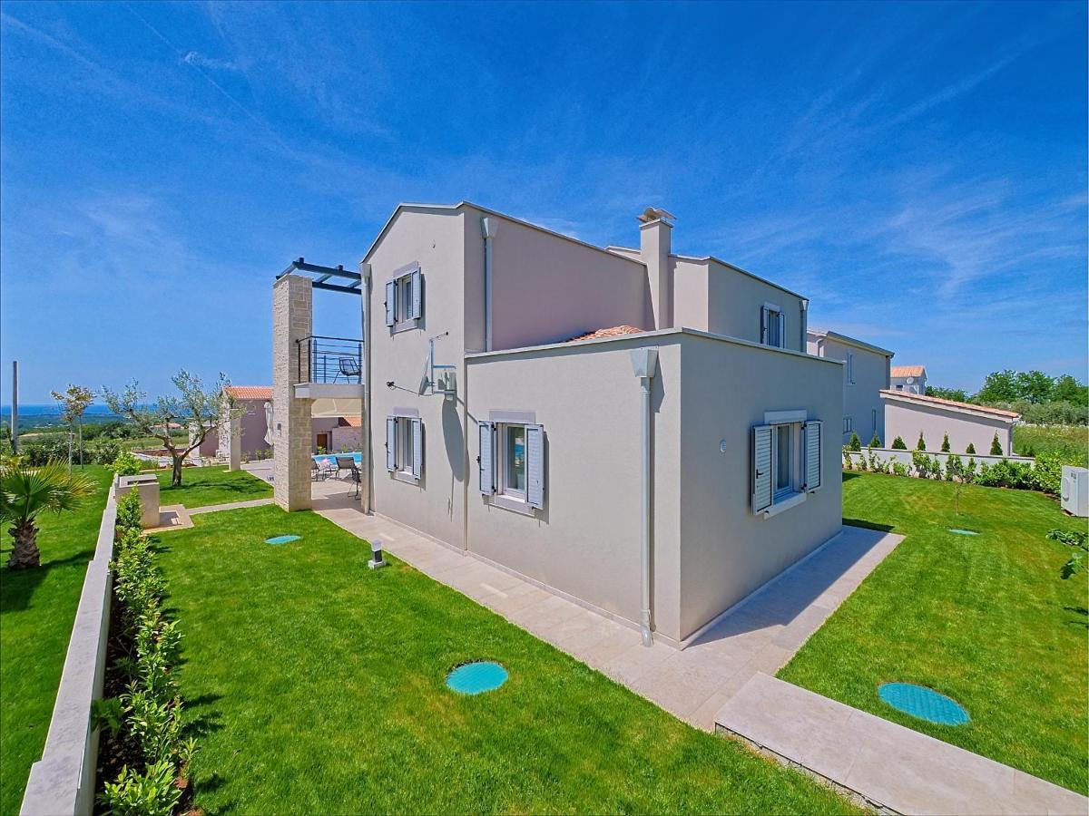 Villa Flamingo Kaštelir Exteriör bild